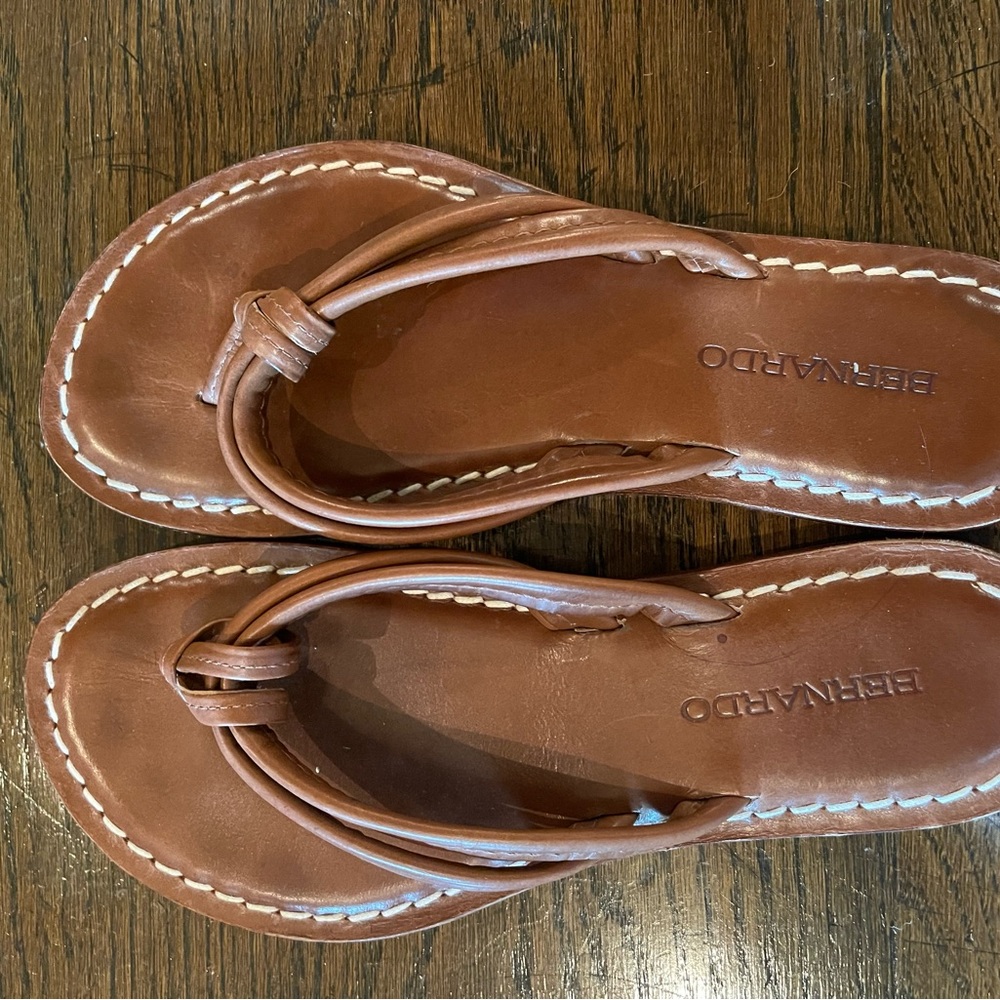 Classic sandal